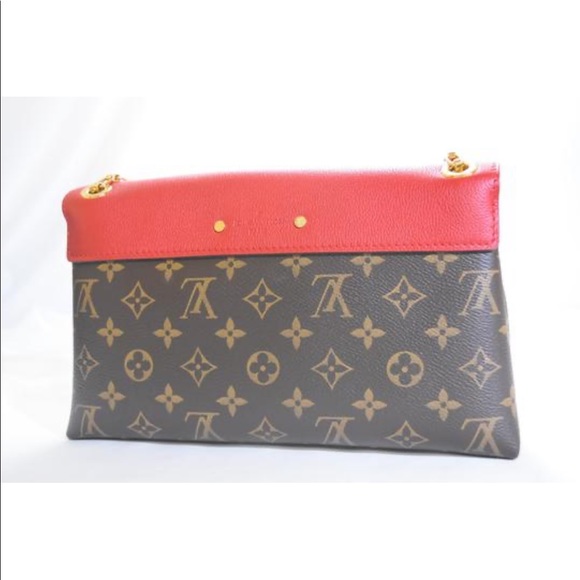 Authentic lv - Picture 6 of 11